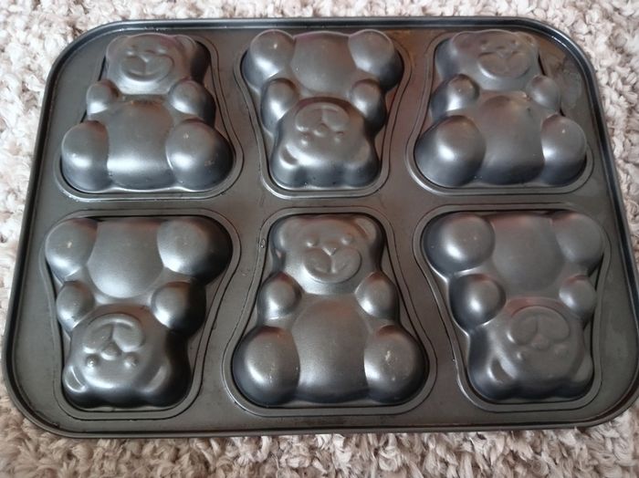 Baking Trays/Moulds
