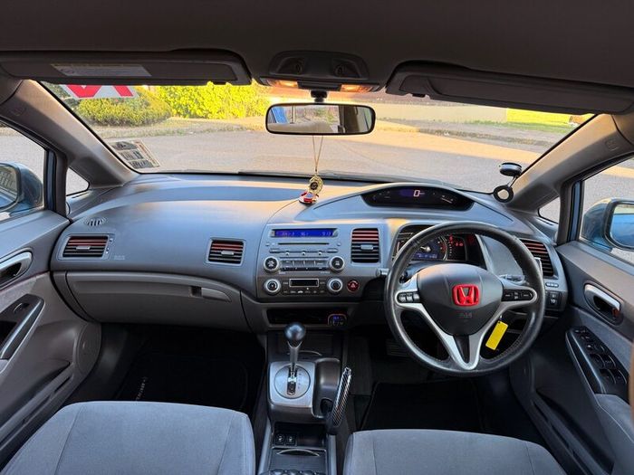 Honda Civic 1.3 Hybrid New NCT 03/27