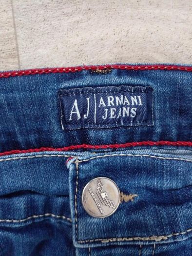Armani girls jeans size 7-9 years