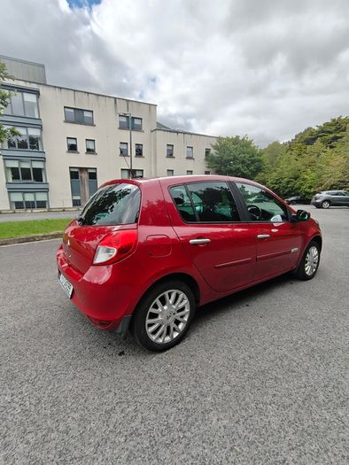 2011 Renault Clio