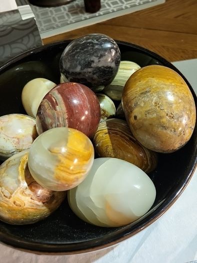 Eggs quartz agate 10 euro each