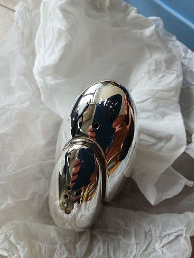 Newbridge Silverware salt and pepper set