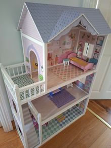 Dollhouse