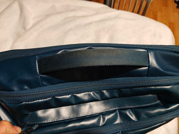 Osprey Transporter Carry-on boarding bag