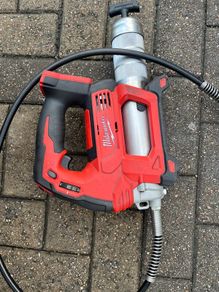 Grease gun