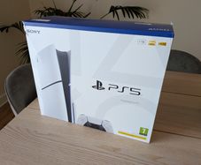 PlayStation 5 Slim 1TB Disc Edition Brand New