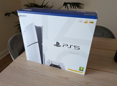 PlayStation 5 Slim 1TB Disc Edition Brand New