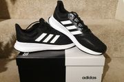 New Adidas trainers size 8.5 UK