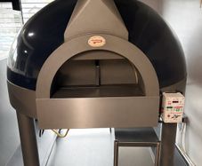 Pizza oven