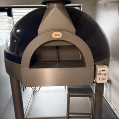 Pizza oven