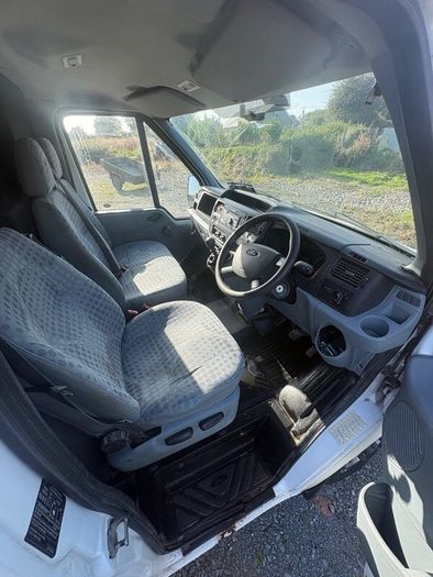 Ford Transit 2014 Brand new DOE