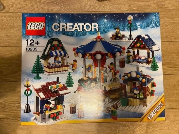 Lego 10235 - Winter Village Market