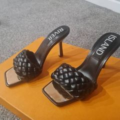 River island mule sandals..size 5. Only worn once. Perfect condition.