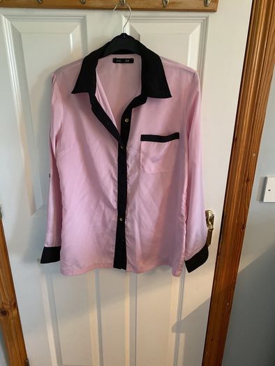 H&M Pink blouse size 10
