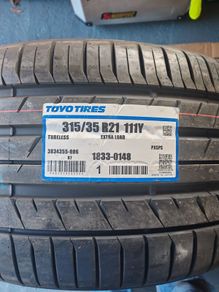 Toyo 315/35 R21
