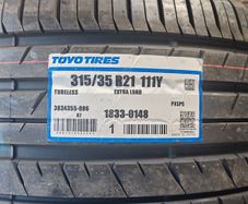 Toyo 315/35 R21