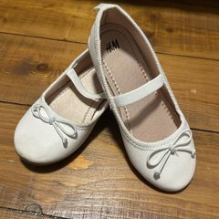 H&M white ballerina style shoes, size 27