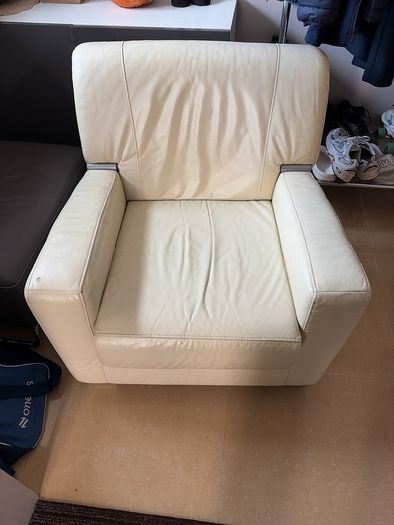 leather chair