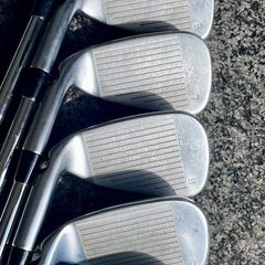 Golf clubs - Ping G425 irons 5 - PW Regular Flex