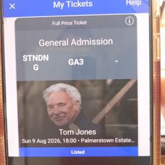 Tom Jones x 2