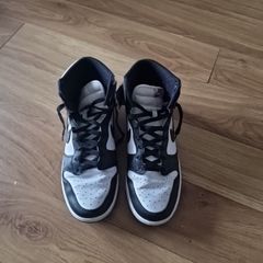 Nike Dunks