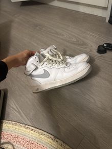 1 Nike Air Force 1
