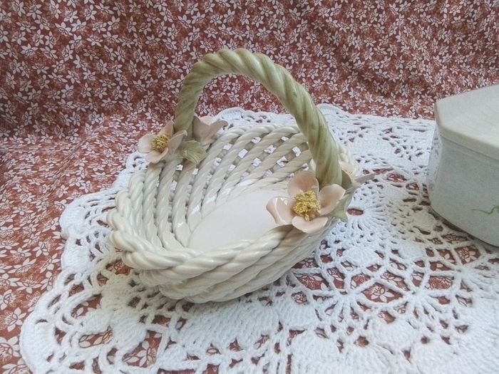 Three Continental Pottery Pieces