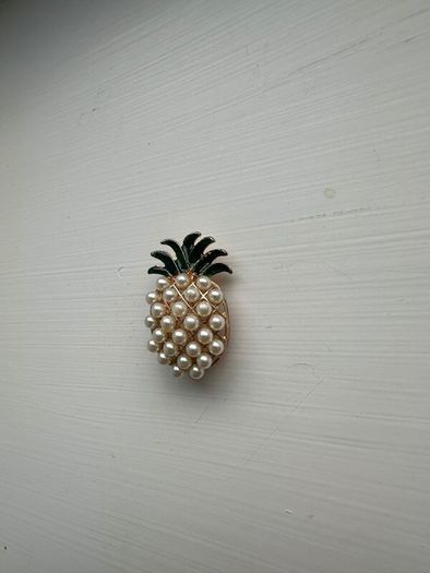 Pineapple Brooche