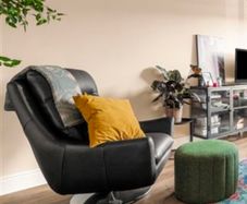 Stunning leather swivel chair