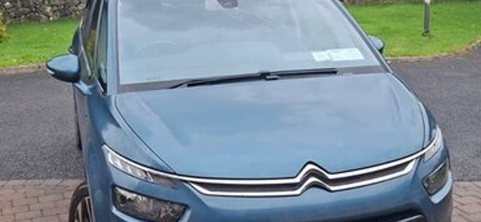 Citroen C4 Picasso 1.6HDI Diesel Automatic 5 Seats