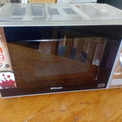 Dimplex microwave