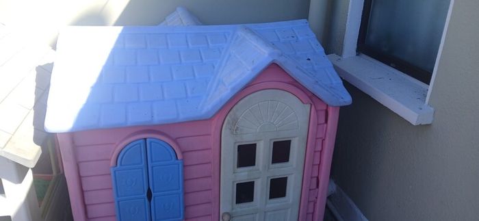 pink little tikes house