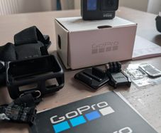 GoPro HERO7 Black waterproof digital action camera