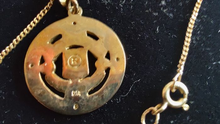 9k Gold & Diamonds Manchester United Pendant