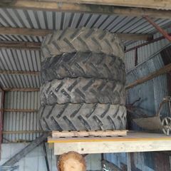 Tyres off ford 7610's