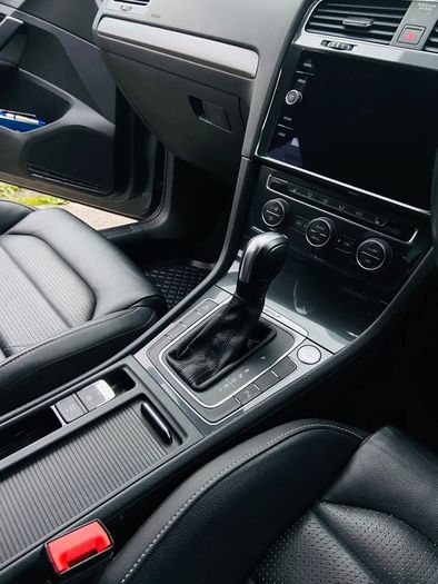 2020 Volkswagen e-Golf