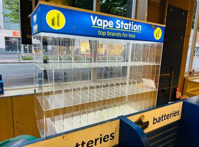 Shop Vape Display Stands - With Lights Inside