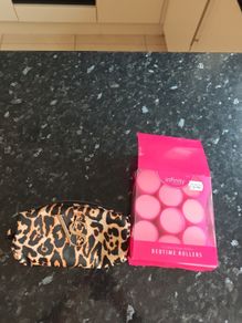 Hair rollers