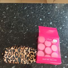 Hair rollers