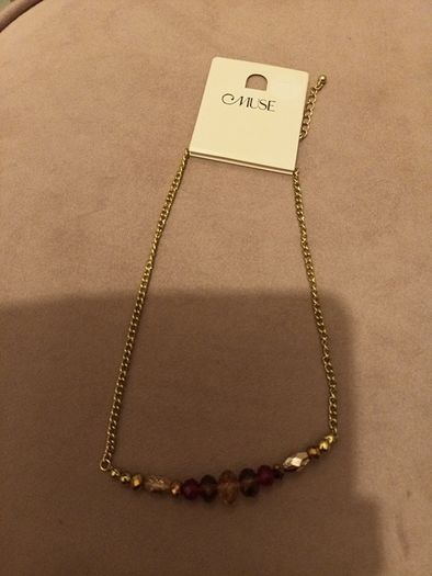 Pretty costume necklace