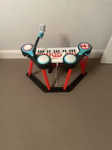 Sing Along Toy Piano