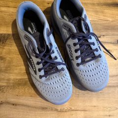 Brooks ghost max 3 UK12