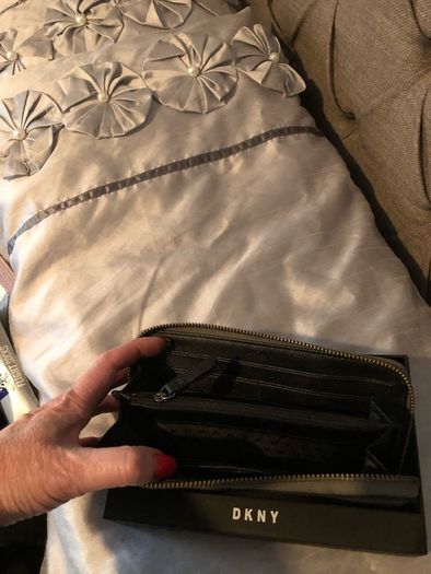 Dkny Purse