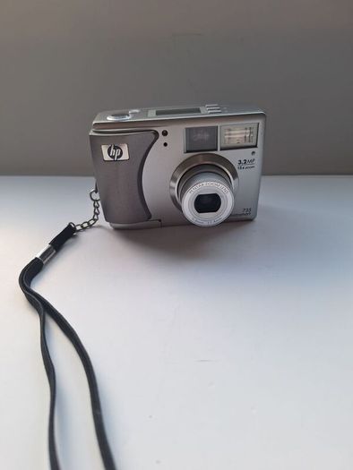 HP Photosmart 735 Digital Camera