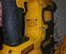 dewalt