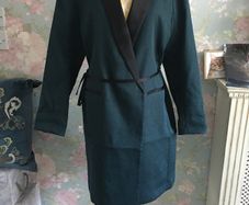 H&M long blazer, new. Size M