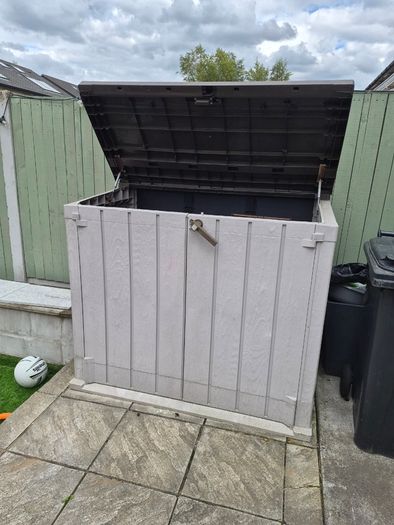 Bin storage shed