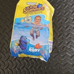 Swimming nappies