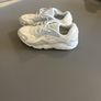 Size 10/10.5 uk trainers Image 5