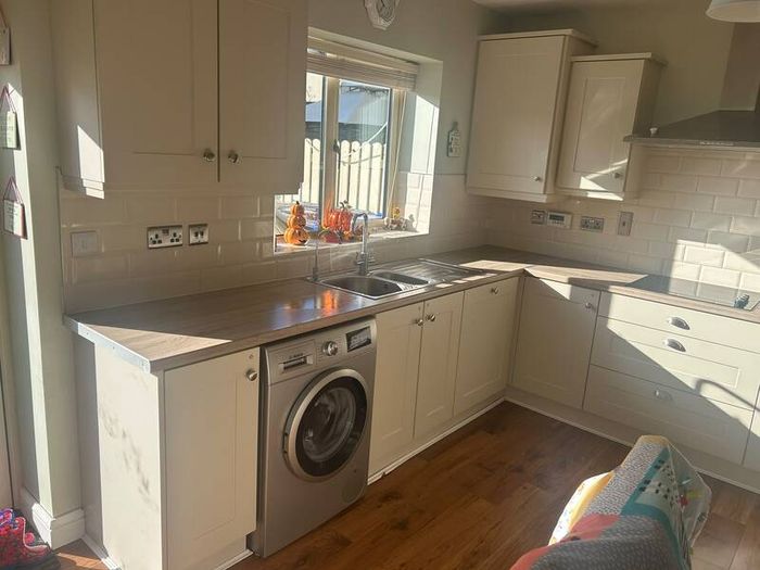 Cream Kitchen for Sale Including Appliances